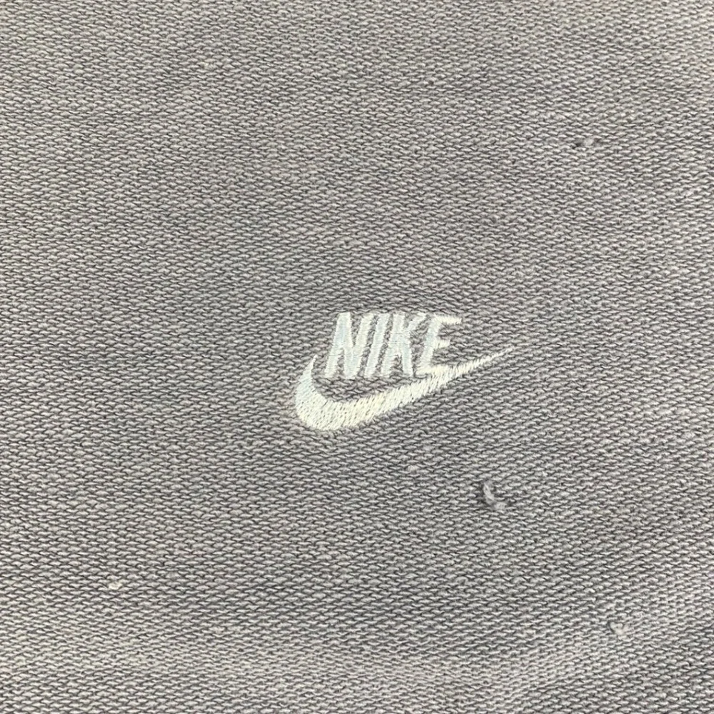 Vintage 90s Nike Raglan Sweatshirt Blue Embroidered Logo Mens Large Distressed